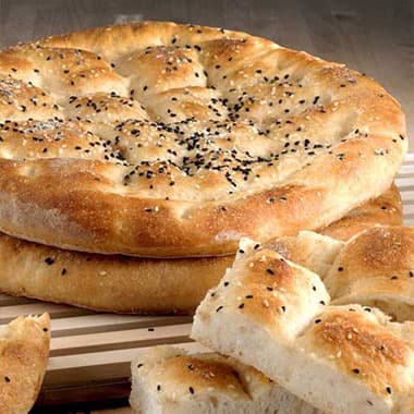 طرز تهیه نان پیده ترکی برای ماه رمضان + تمام فوت و فن‌های پخت نان