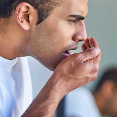 علت بوی بد دهان چیست + ۱۱ راه ساده برای خوشبو کردن دهان