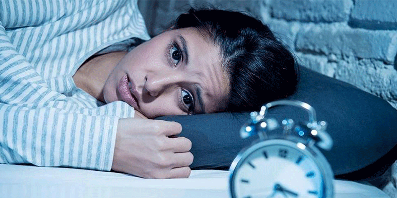 درمان بی خوابی قبل از پریود با ۸ راهکار ساده